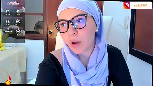 MatchedEyebrow online show from September 13, 2025, 9:14 pm