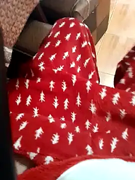 feet toes online show from February 6, 2025, 5:46 am