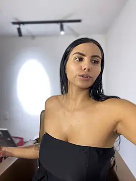 ameliayourfav1 online show from December 25, 2024, 12:16 am