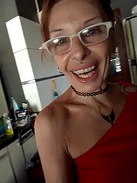 FrozenWaffle online show from November 6, 2025, 5:36 pm