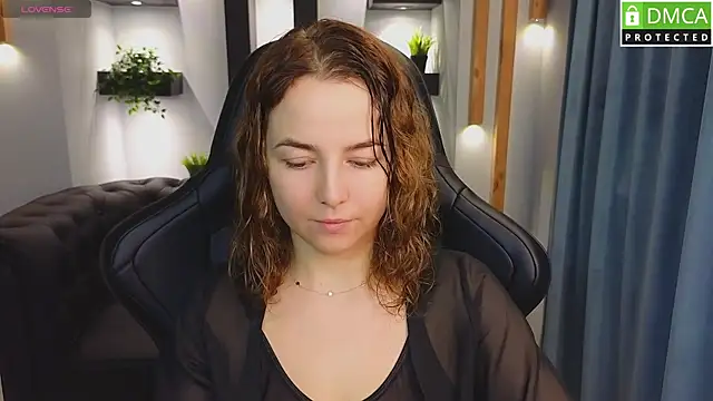 Mira Mermayd online show from February 22, 2025, 1:11 am