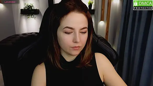 Mira Mermayd online show from February 23, 2025, 4:07 am