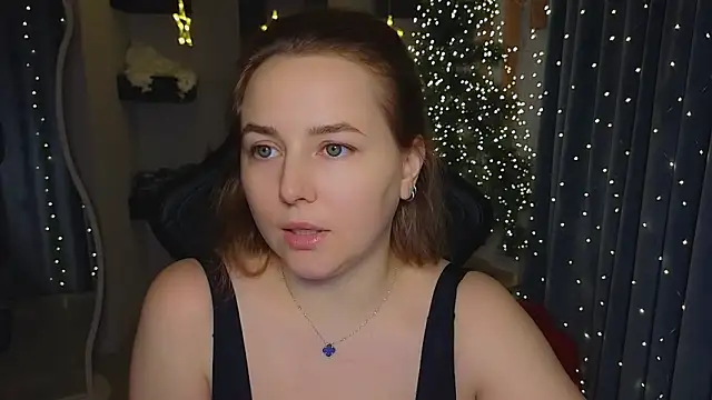 Mira Mermayd online show from December 15, 2025, 8:07 am