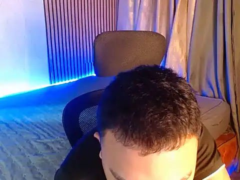 Snapshot of xsweetasian69x chatting on January 15, 2025, 2:46 pm xsweetasian69x online show from January 15, 2025, 2:46 pm