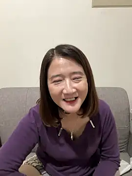 Snapshot of Tw_Angellovers chatting on February 24, 2025, 3:42 pm Tw Angellovers online show from February 24, 2025, 3:42 pm