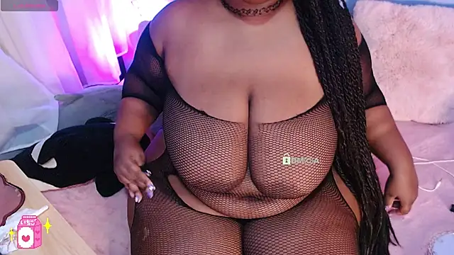 sweetRiot online show from June 24, 2026, 6:12 am