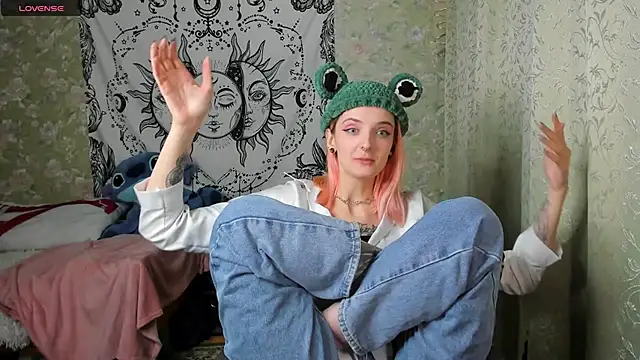 Cutie Adelia online show from January 14, 2025, 10:02 pm