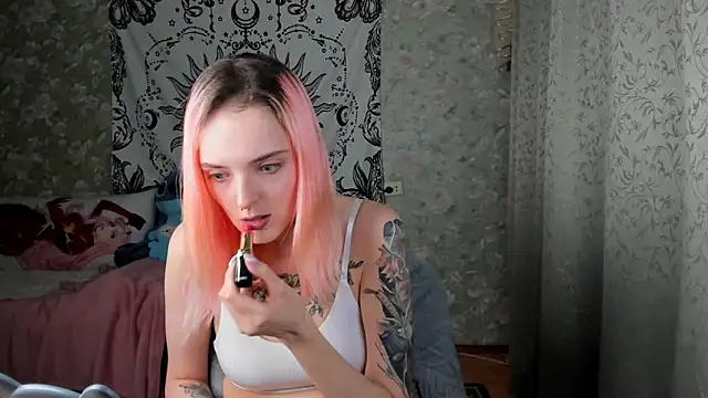 Cutie Adelia online show from February 10, 2025, 1:44 pm