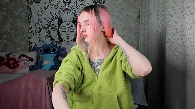 Cutie Adelia online show from February 11, 2025, 12:48 pm