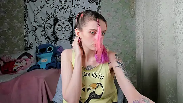 Cutie Adelia online show from March 21, 2025, 10:50 am