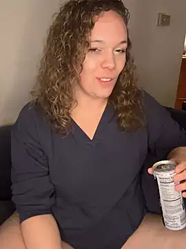 AuroraSummers online show from February 28, 2025, 3:59 am