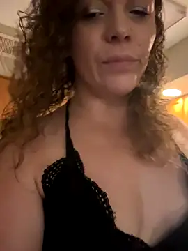 AuroraSummers online show from September 12, 2025, 11:26 pm