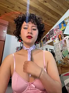 Snapshot of bellaa-w chatting on February 12, 2026, 12:44 pm bellaa-w online show from February 12, 2026, 12:44 pm