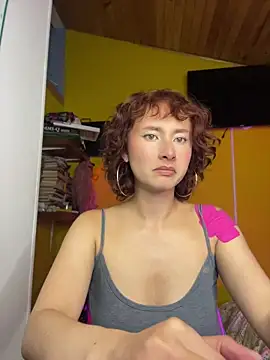 bellaa-w online show from July 30, 2026, 12:42 am