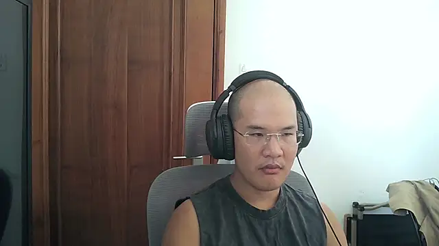 Snapshot of luckyjackie25 chatting on June 2, 2026, 1:51 am luckyjackie25 online show from June 2, 2026, 1:51 am