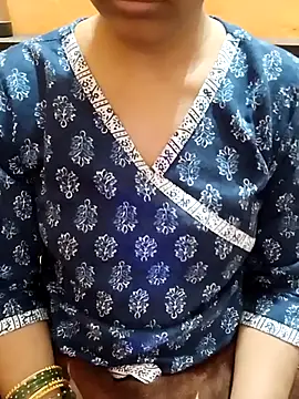 Diya 143 online show from November 17, 2025, 10:21 am