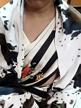 Diya 143 online show from November 28, 2025, 7:33 am