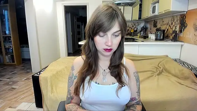 Snapshot of StacyTigerr chatting on October 11, 2025, 9:52 am StacyTigerr online show from October 11, 2025, 9:52 am