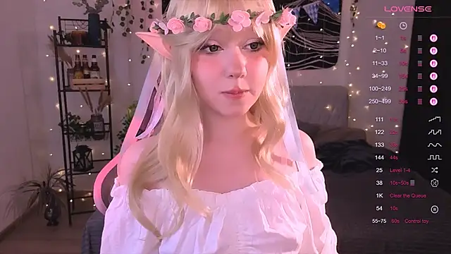 IrmaBell online show from September 24, 2025, 10:13 pm