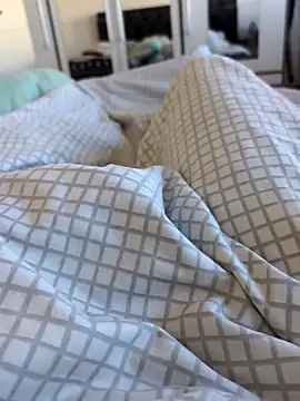 jungerbummser23 online show from October 27, 2025, 10:19 am