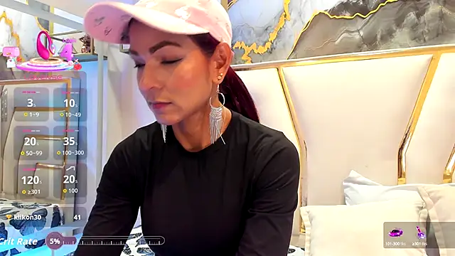 HannaPetit online show from October 16, 2025, 6:53 pm