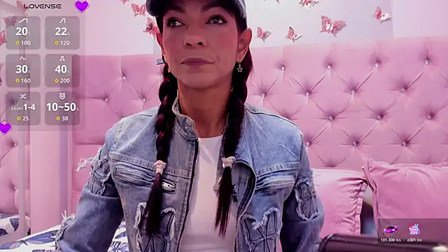 HannaPetit online show from April 3, 2026, 12:25 pm