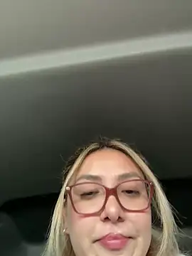 Snapshot of nativepumpkin95 chatting on February 14, 2025, 10:14 pm nativepumpkin95 online show from February 14, 2025, 10:14 pm