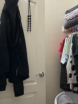 Snapshot of nativepumpkin95 chatting on February 19, 2025, 2:01 am nativepumpkin95 online show from February 19, 2025, 2:01 am