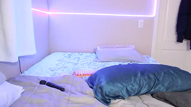 Snapshot of nativepumpkin95 chatting on February 19, 2025, 5:05 am nativepumpkin95 online show from February 19, 2025, 5:05 am