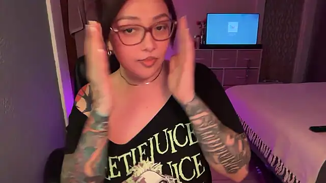 Snapshot of nativepumpkin95 chatting on April 26, 2026, 4:32 am nativepumpkin95 online show from April 26, 2026, 4:32 am
