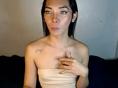 Snapshot of perly_169 chatting on February 15, 2025, 11:28 am perly 169 online show from February 15, 2025, 11:28 am