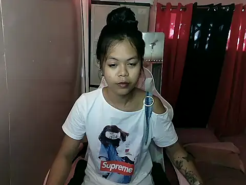 young salsalita online show from February 21, 2025, 8:51 am