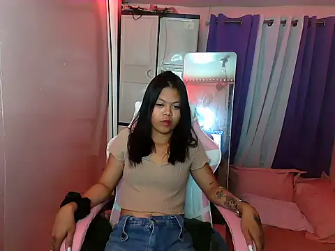 young salsalita online show from March 19, 2025, 11:28 am