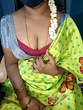Tamil-hotwife online show from January 22, 2025, 3:40 pm