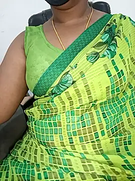 Snapshot of Tamil-hotwife chatting on June 7, 2026, 1:10 am Tamil-hotwife online show from June 7, 2026, 1:10 am