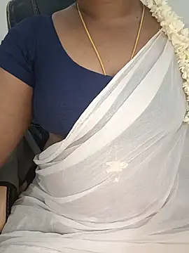 Snapshot of Tamil-hotwife chatting on June 7, 2026, 6:22 pm Tamil-hotwife online show from June 7, 2026, 6:22 pm