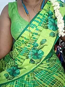 Snapshot of Tamil-hotwife chatting on June 14, 2026, 4:42 pm Tamil-hotwife online show from June 14, 2026, 4:42 pm