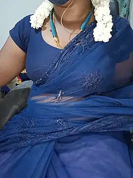 Snapshot of Tamil-hotwife chatting on July 10, 2026, 5:37 pm Tamil-hotwife online show from July 10, 2026, 5:37 pm