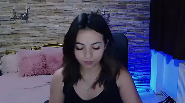 PlayfulElla online show from December 15, 2024, 2:37 pm