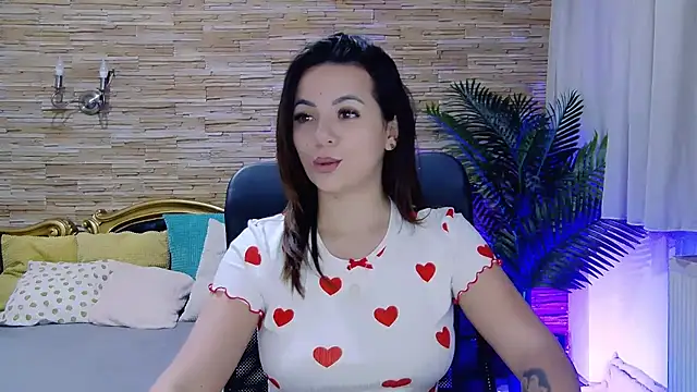 PlayfulElla online show from February 26, 2025, 6:15 am