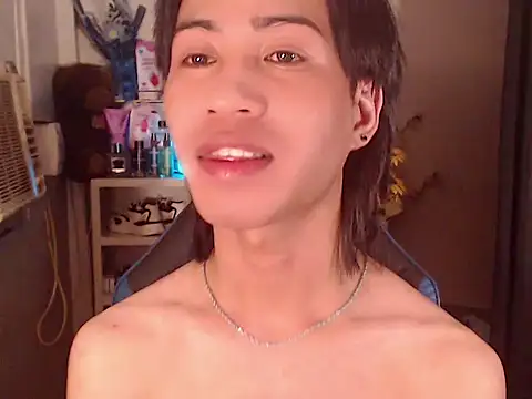 Snapshot of Lemonadexxx chatting on April 19, 2026, 6:10 pm Lemonadexxx online show from April 19, 2026, 6:10 pm