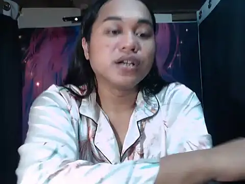 bettina love online show from October 24, 2025, 3:41 pm