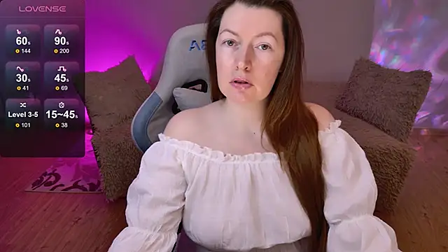 Snapshot of Kira_land chatting on May 1, 2026, 6:23 pm Kira land online show from May 1, 2026, 6:23 pm