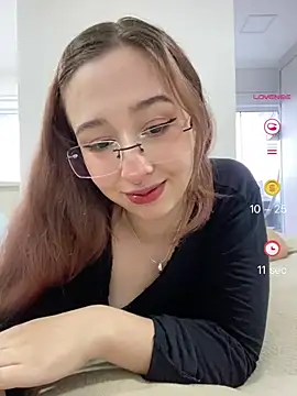 tsuki chan on online show from May 24, 2026, 7:30 pm