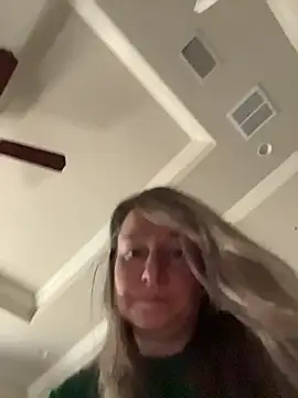 Vivian MayXxX online show from February 11, 2026, 5:29 pm