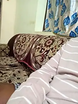 Snapshot of kummuduabbai chatting on February 15, 2026, 3:53 pm kummuduabbai online show from February 15, 2026, 3:53 pm