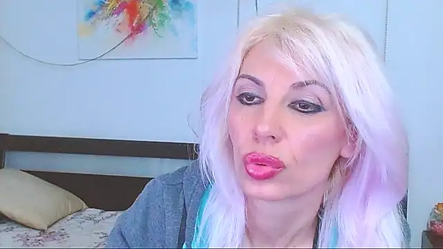 Snapshot of HoneyLara chatting on March 21, 2025, 2:28 am HoneyLara online show from March 21, 2025, 2:28 am