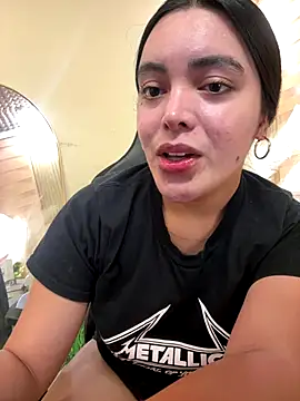 HotstuffCherrySummer online show from October 6, 2025, 7:50 am