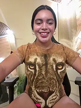 HotstuffCherrySummer online show from October 18, 2025, 10:27 am