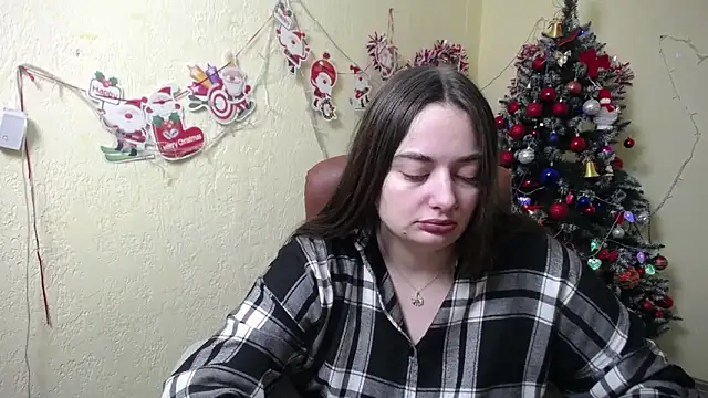 MilanaPrice online show from December 19, 2024, 6:34 pm